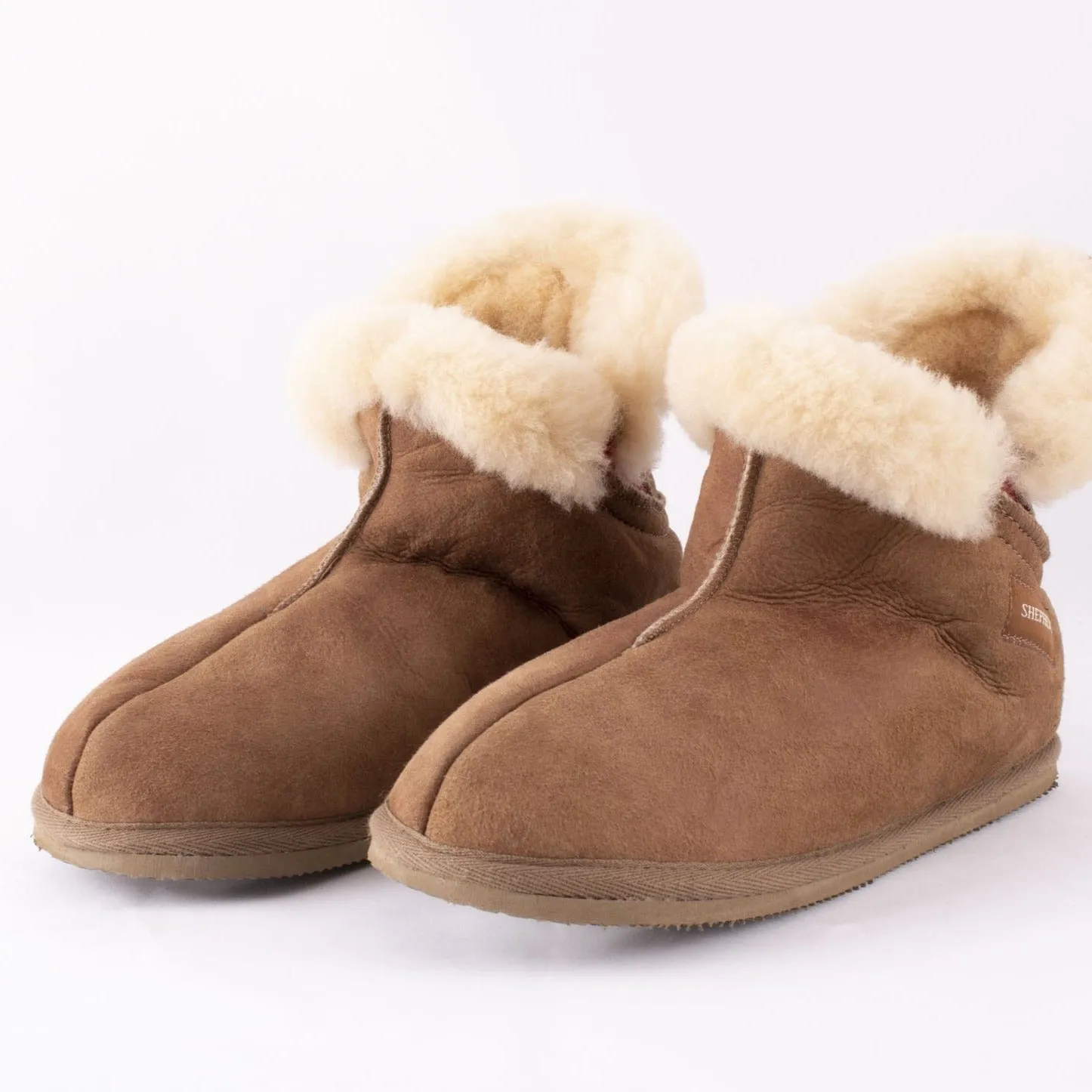 BELLA Shepherd Womens Sheepskin Slippers with Sole