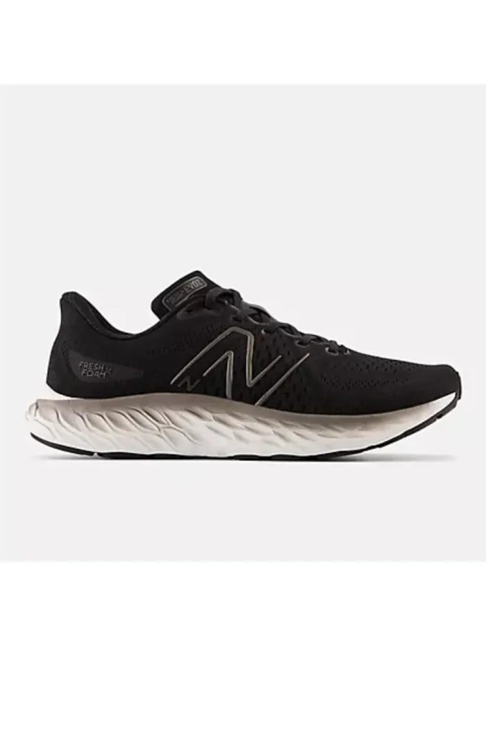 Mens New Balance Fresh Foam XEVOZV3 Regular Width in Black Grey