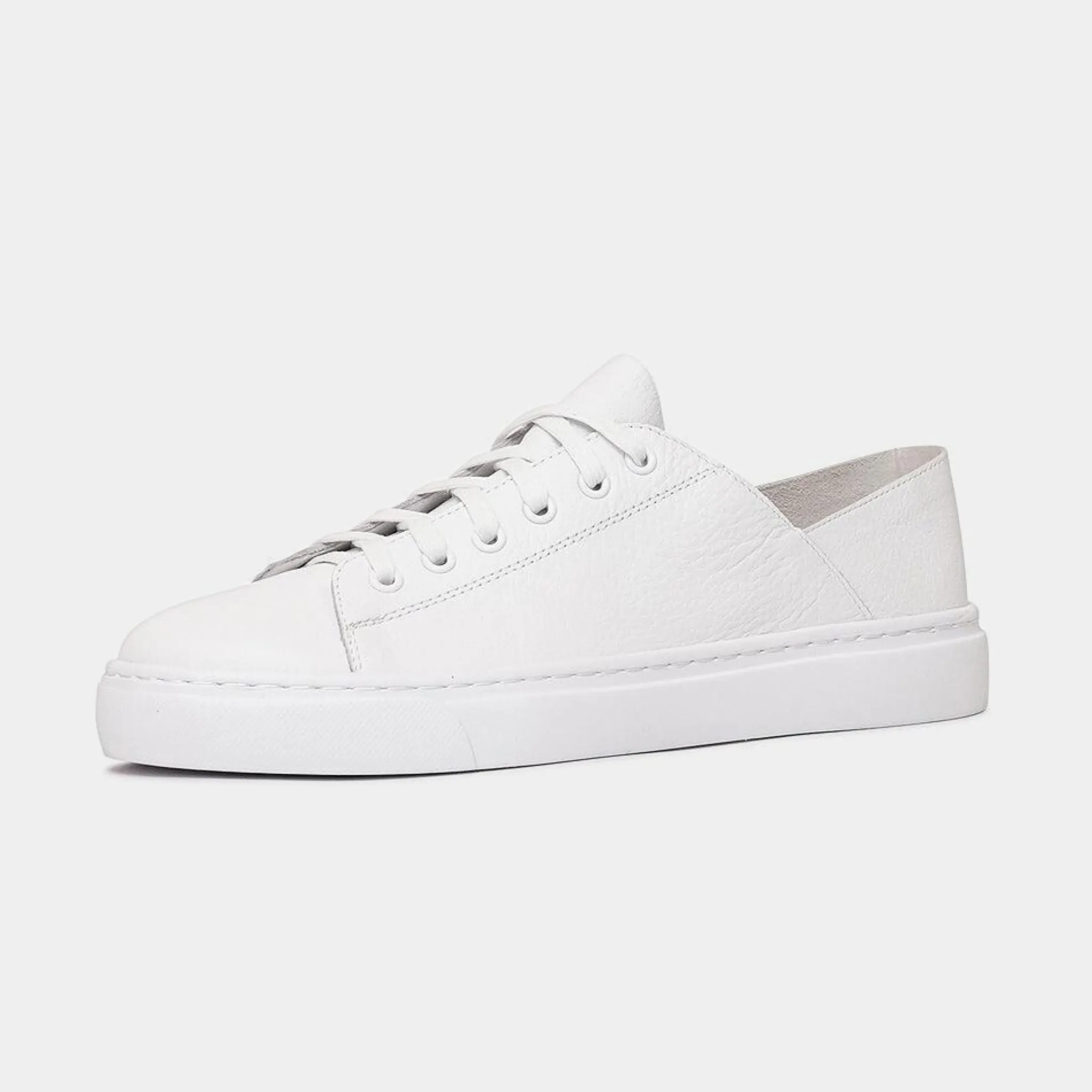 Oskher White Leather Sneakers