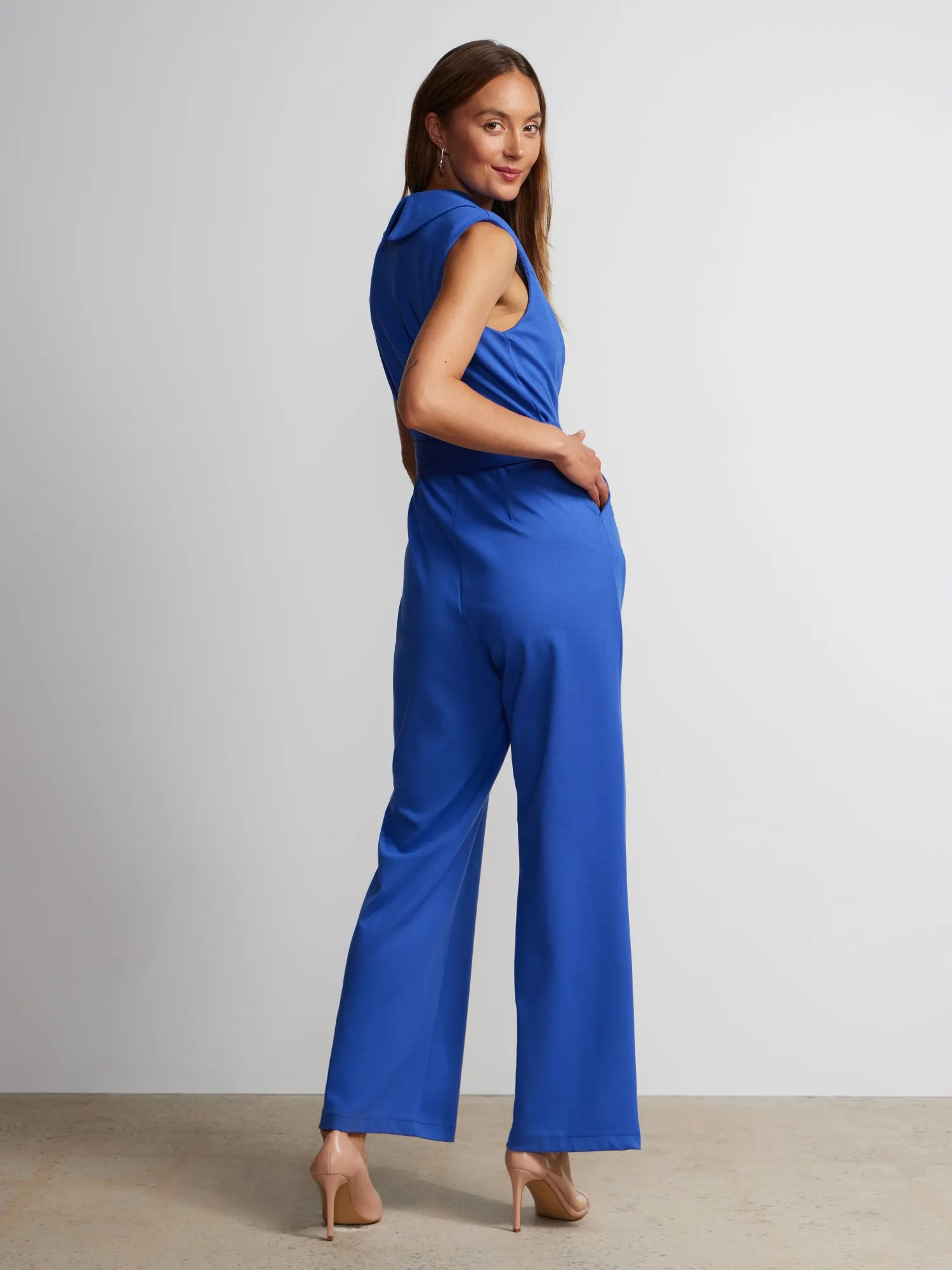 Sleeveless Collared Belted Jumpsuit